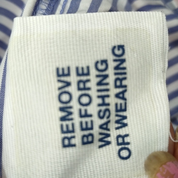Old Navy Women's Shirt - Picture 5 of 5